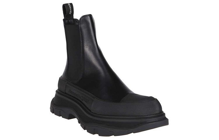 Alexander Mcqueen Chelsea Tread Ankle Boot Black (Women'S)